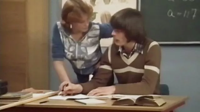 Gorące porno bez rejestracji Dziewczyna w sukience w darmowa galeria erotyczna postaci wyboru 0