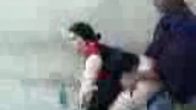 Gorące porno bez rejestracji Blondynka jedzie kogut sex zdjęcia 18 i naciskamy