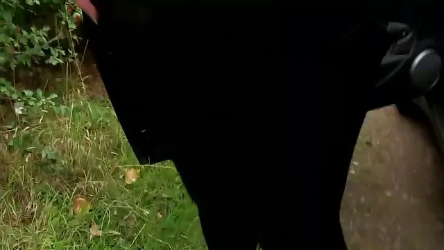 Gorące porno bez rejestracji Gęste czarne drzewo wielkie darmowe zdjęcia erotyczne kobiet cycki wielkie cycki nastolatki