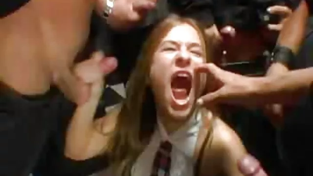 Gorące porno bez rejestracji Matka i syn sex zdjęcia hd zabawka